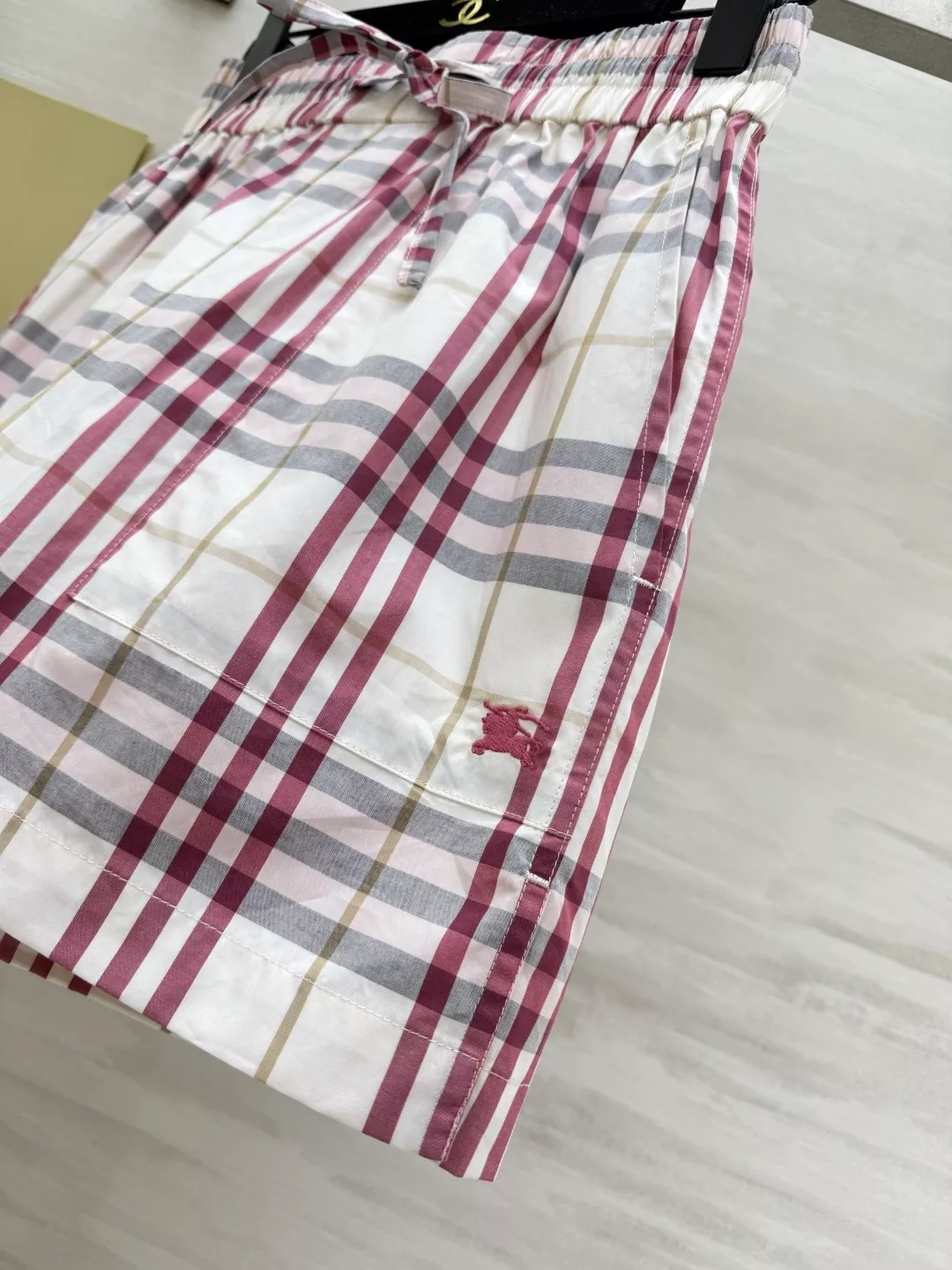 버버리 빈티지 체크 밴딩 쇼츠 상세 이미지 3