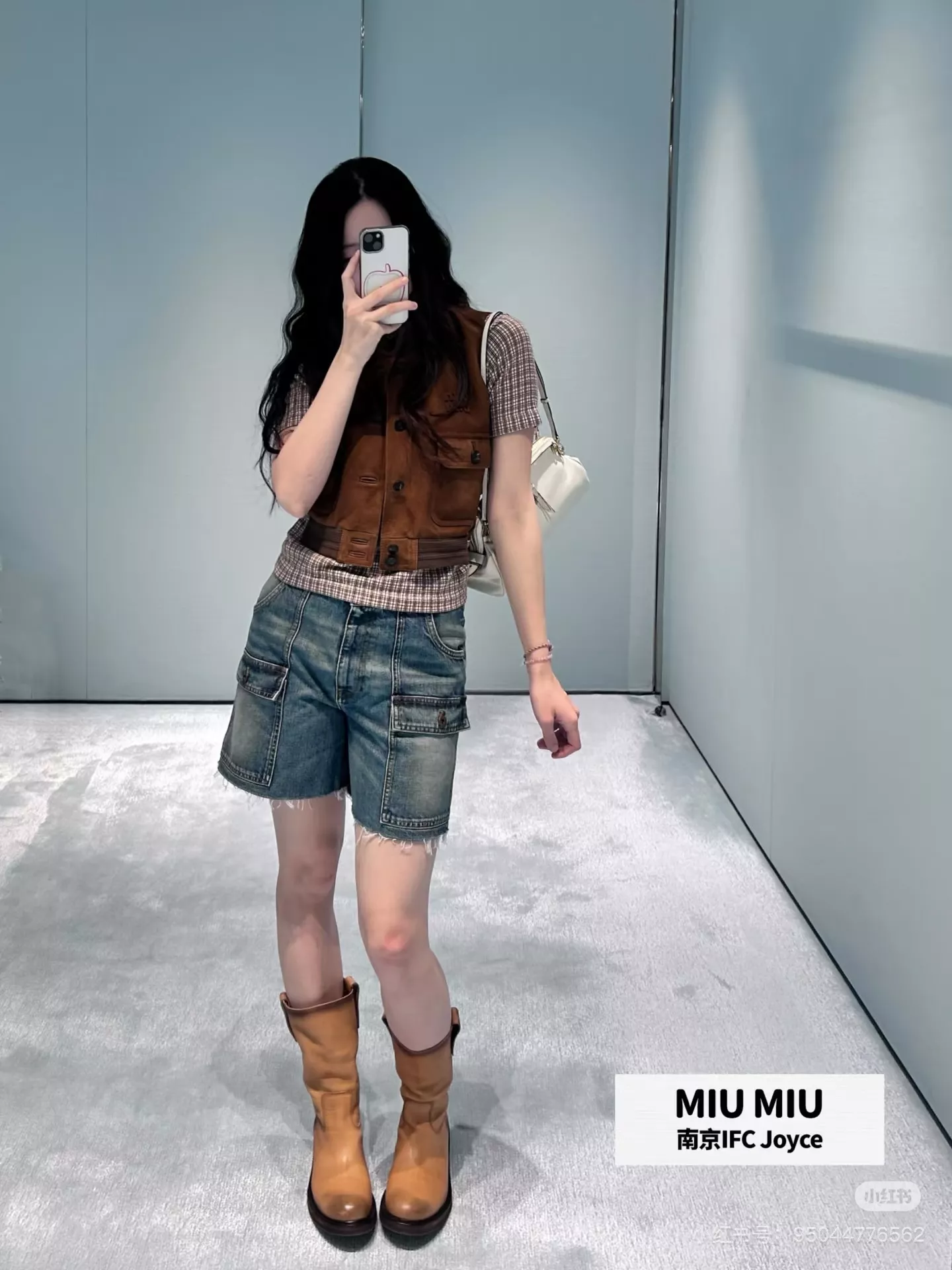 미우미우 데님 카고 쇼츠 상세 이미지 1