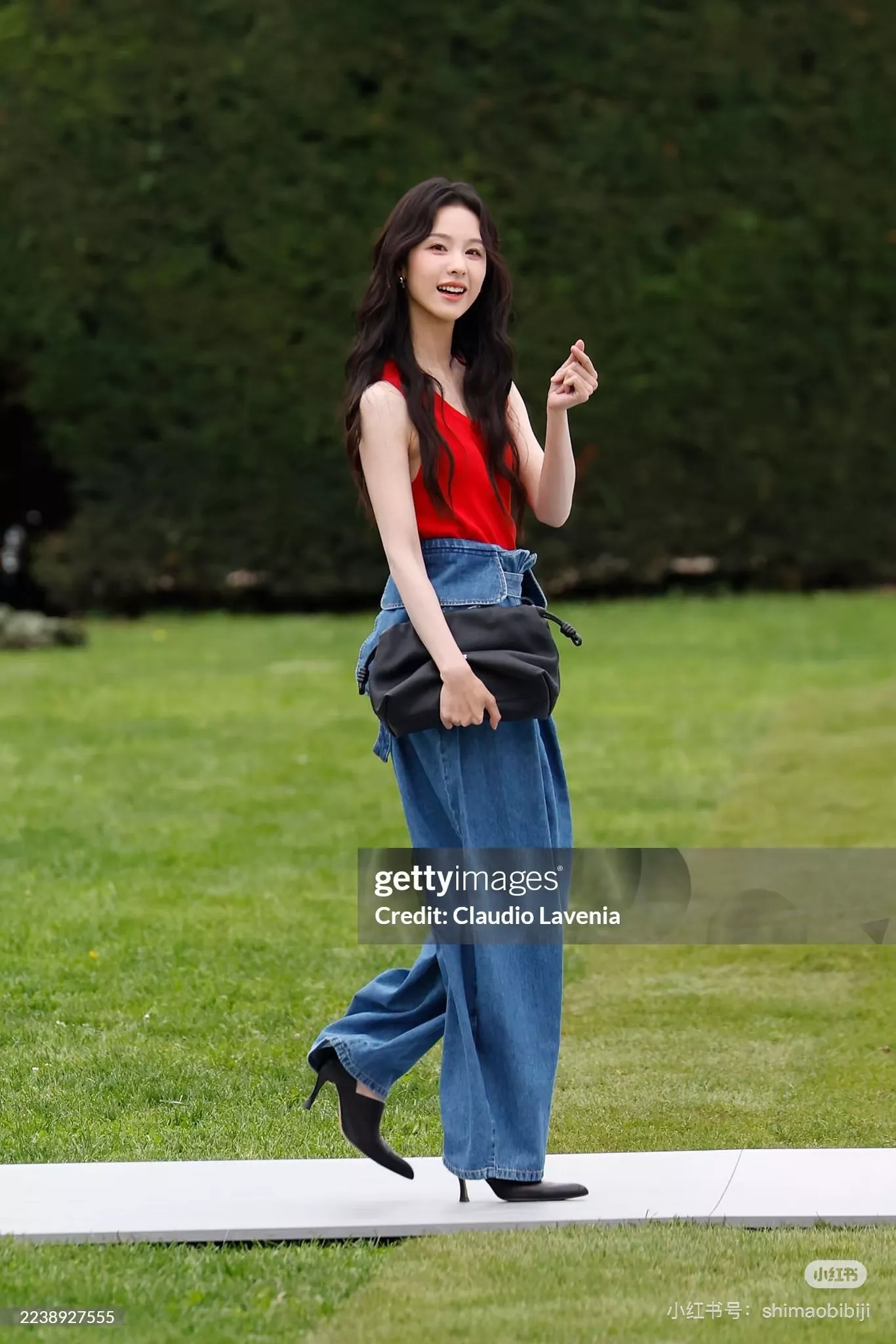 로에베 입체 재단 워싱 와이드 진 상세 이미지 4