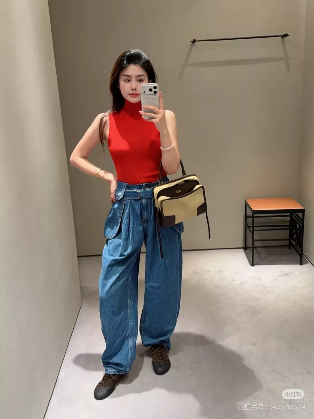 로에베 입체 재단 워싱 와이드 진 상세 이미지 8