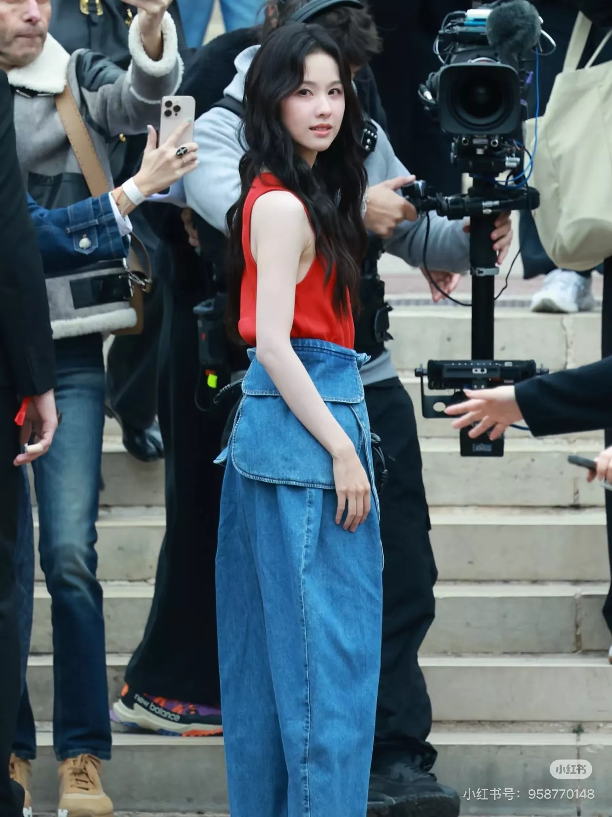 로에베 입체 재단 워싱 와이드 진 상세 이미지 7
