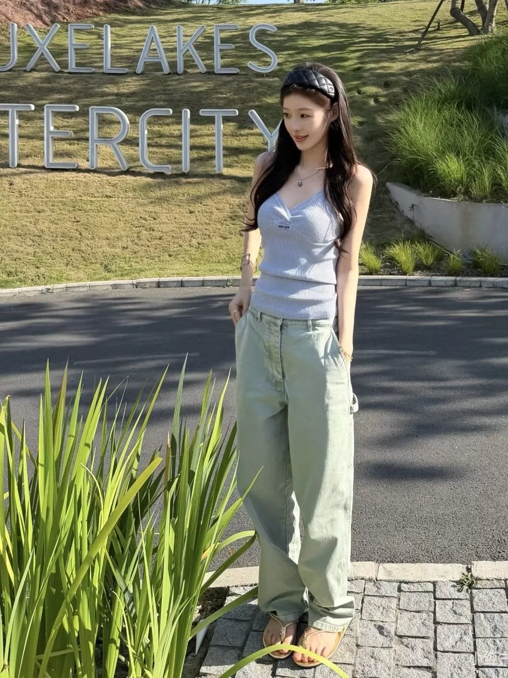미우미우 민트 워싱 와이드 카고 진 상세 이미지 12
