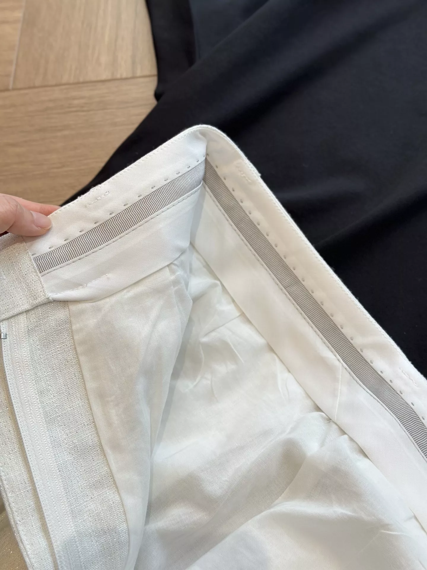 브루넬로쿠치넬리 실버사 포인트 리넨 버뮤다 반바지 상세 이미지 26