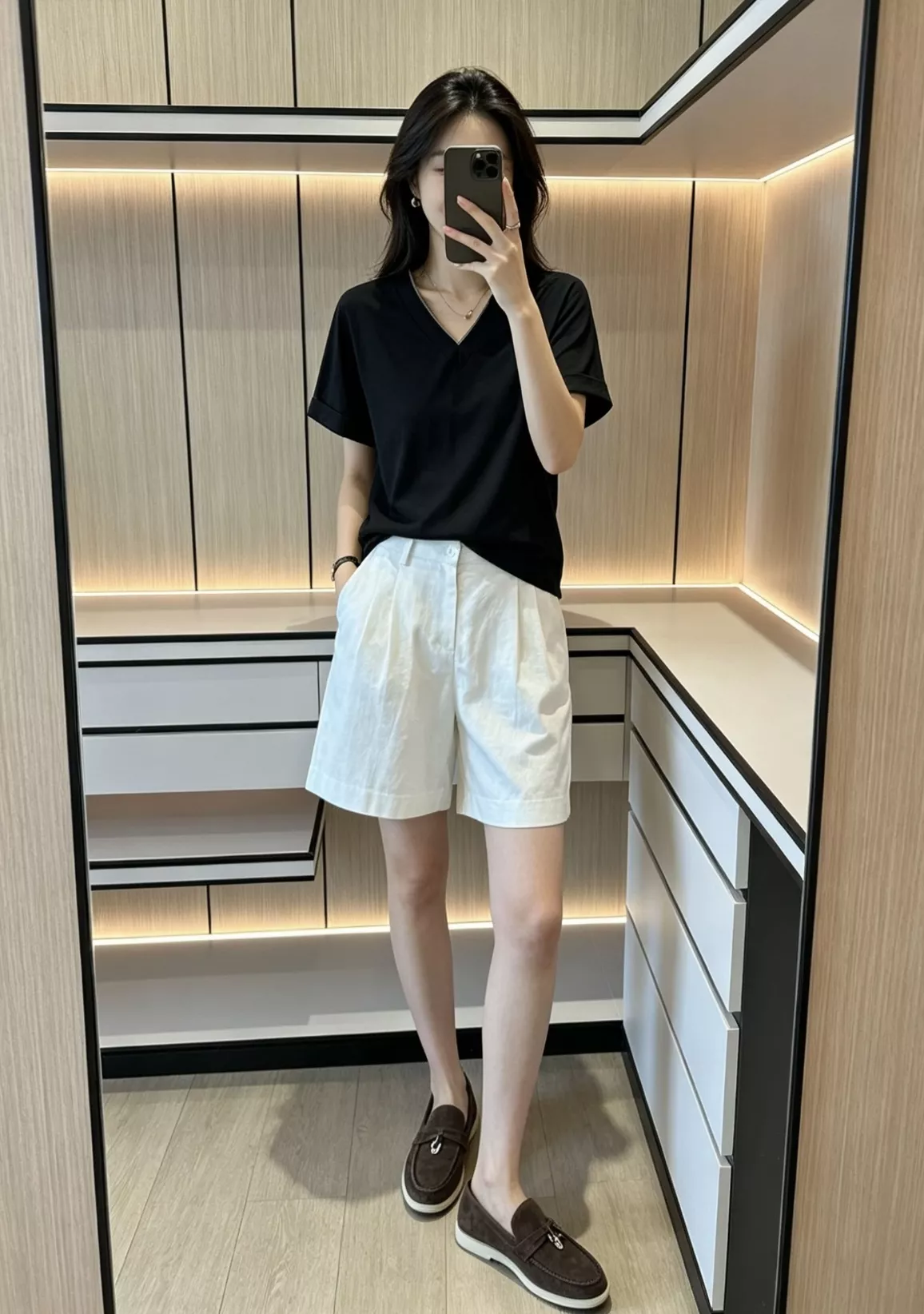 브루넬로쿠치넬리 실버사 포인트 리넨 버뮤다 반바지 상세 이미지 93