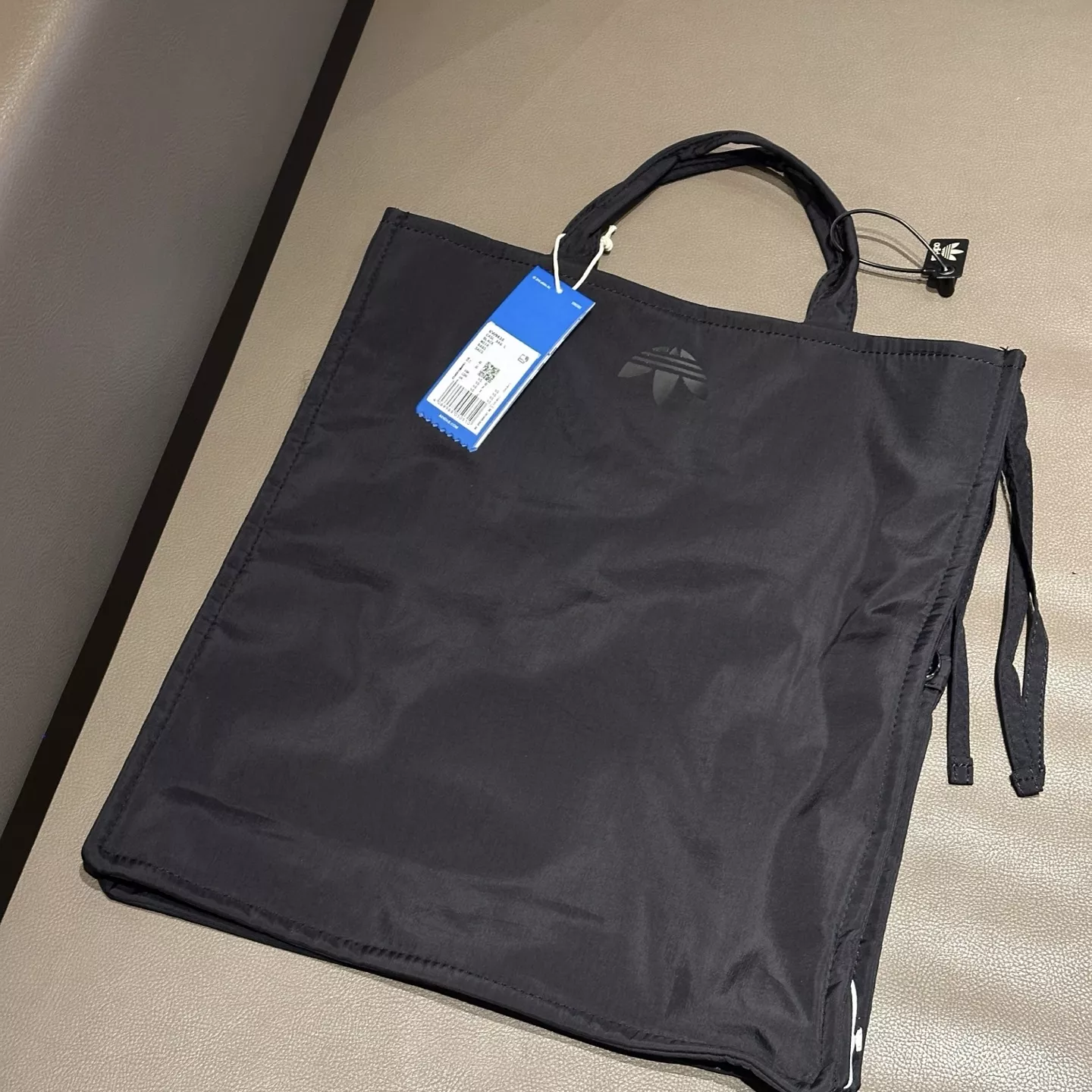 아디다스 삼선 블랙 우편가방 스타일 백 상세 이미지 1