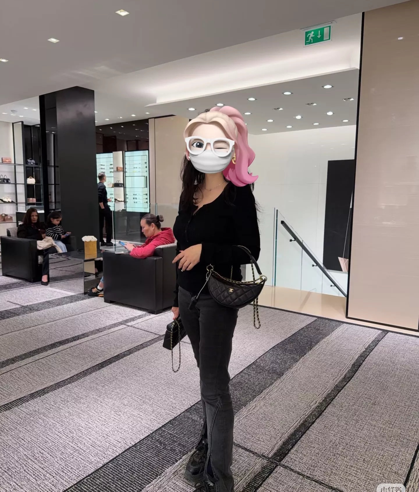 샤넬 체인 스트랩 달린 월형 숄더백 상세 이미지 11