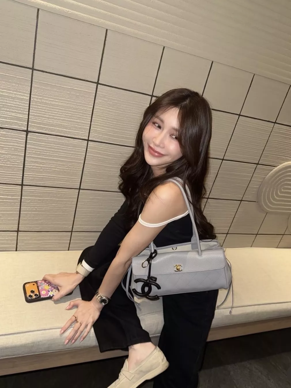 샤넬 클래식 바게트 실루엣 숄더백 상세 이미지 12