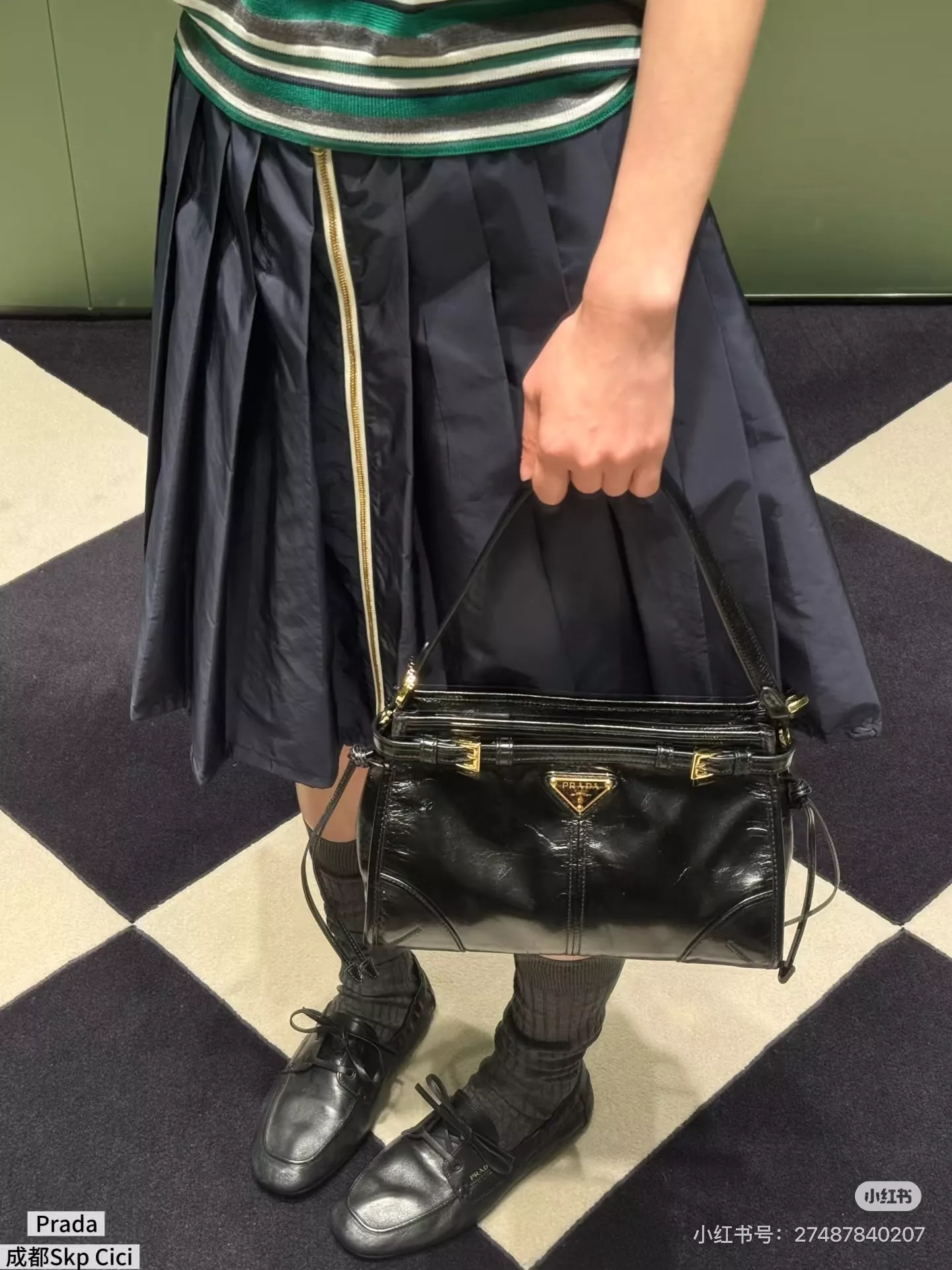프라다 빈티지 무드 투웨이 숄더 백 상세 이미지 14