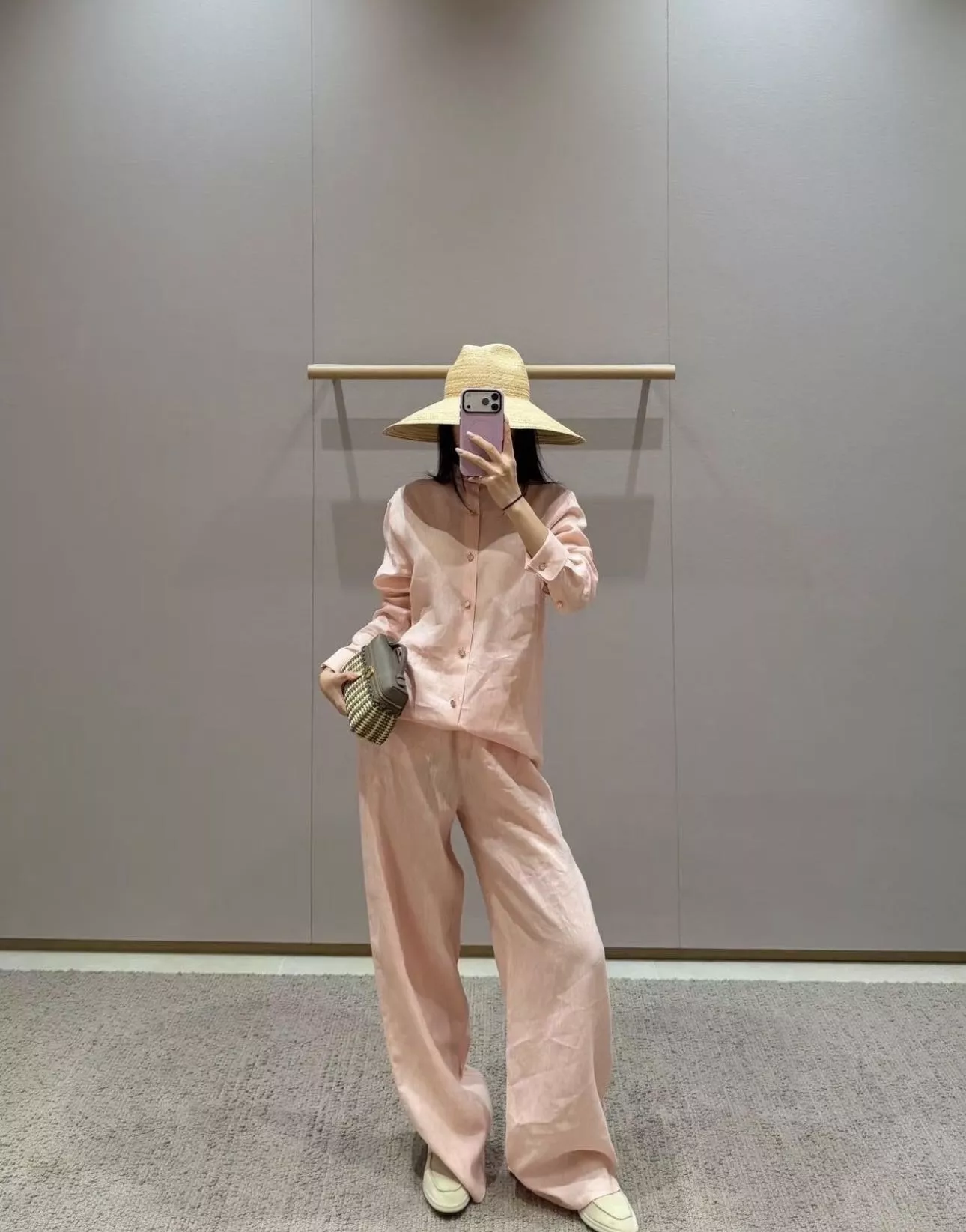 로로피아나 발레리오 퓨어 린넨 와이드 팬츠 상세 이미지 106