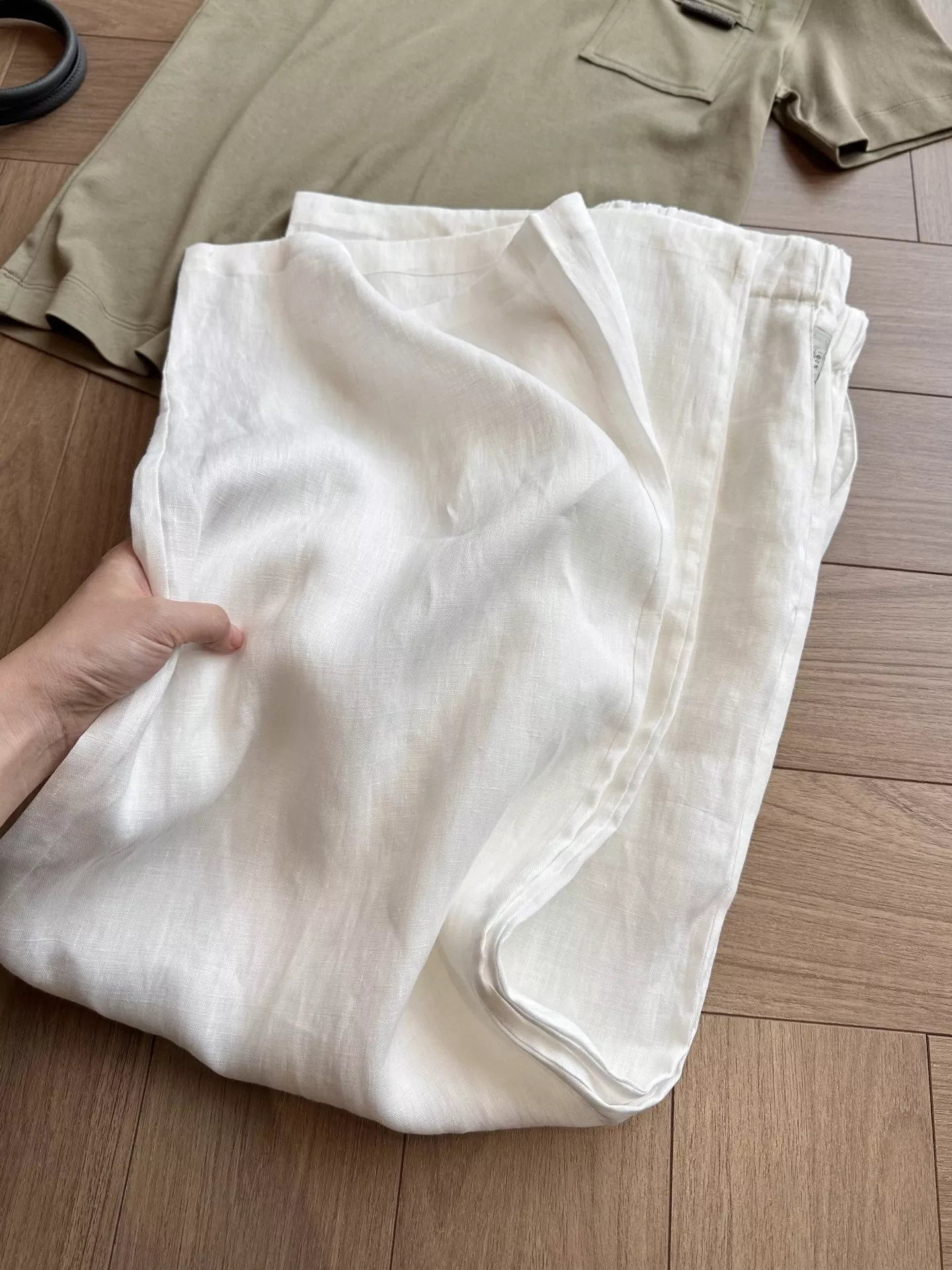 로로피아나 발레리오 퓨어 린넨 와이드 팬츠 상세 이미지 45