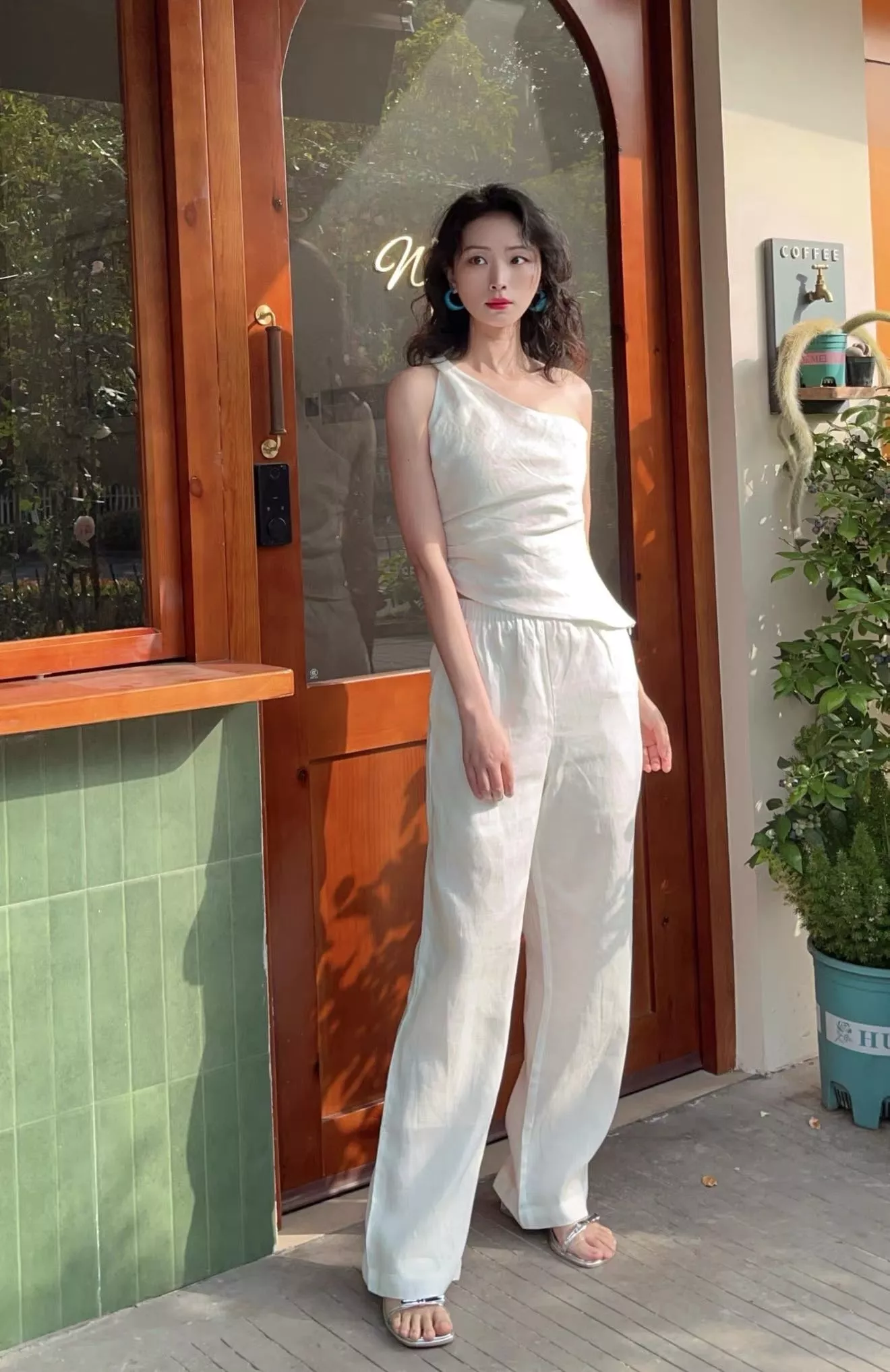 로로피아나 발레리오 퓨어 린넨 와이드 팬츠 상세 이미지 115