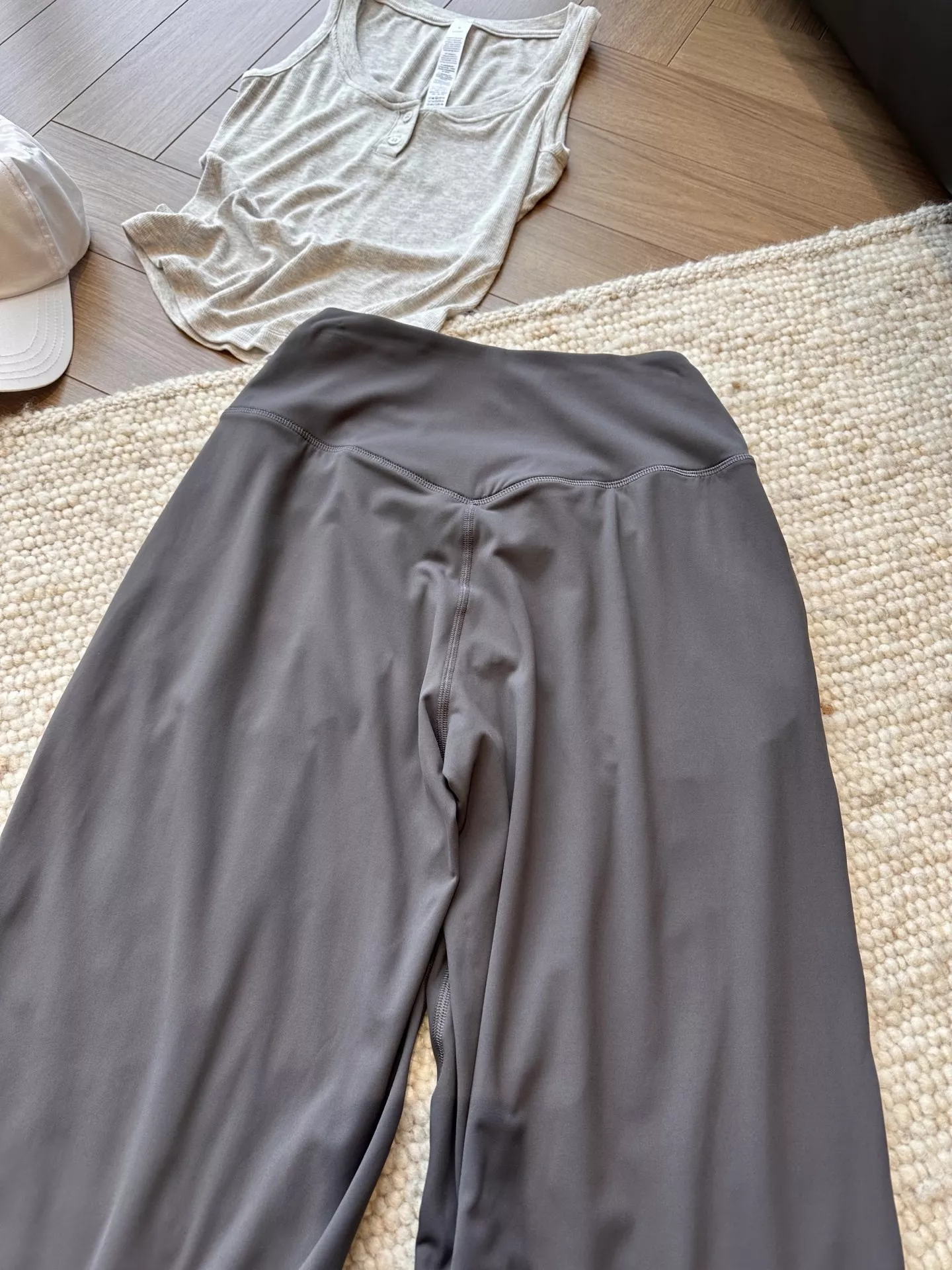 룰루레몬 얼라인 와이드 핏 운동 팬츠 상세 이미지 71