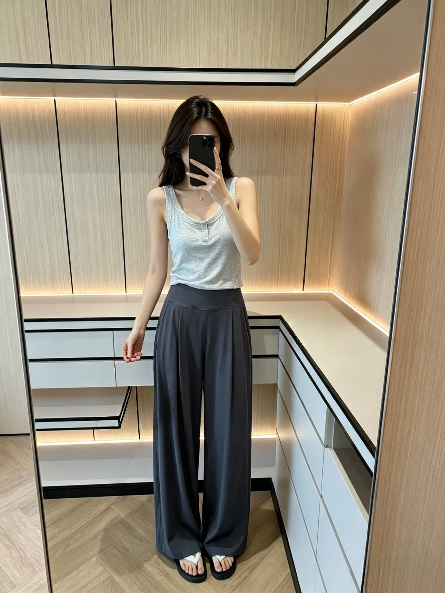 룰루레몬 얼라인 와이드 핏 운동 팬츠 상세 이미지 84