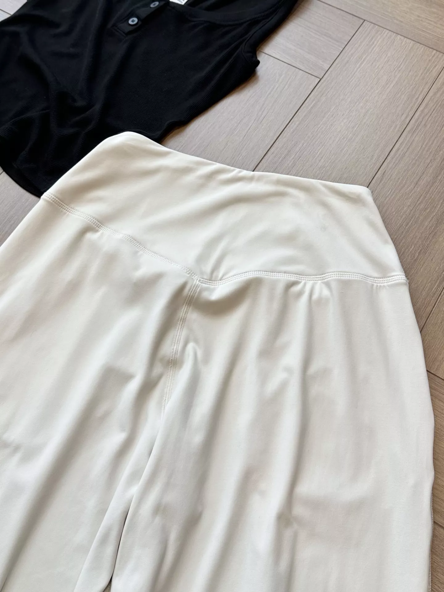 룰루레몬 얼라인 와이드 핏 운동 팬츠 상세 이미지 32