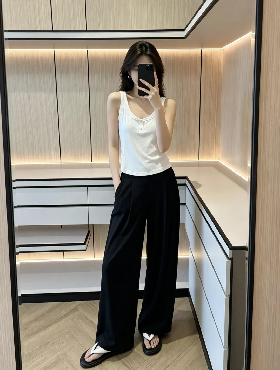 룰루레몬 얼라인 와이드 핏 운동 팬츠 상세 이미지 89