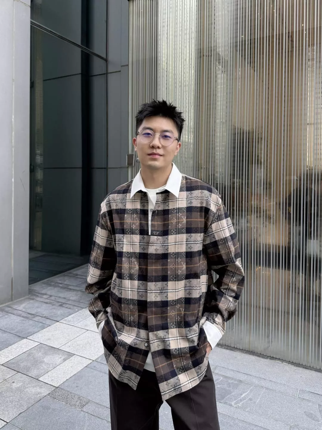 루이비통 모노그램 체크 플란넬 오버핏 셔츠 상세 이미지 89