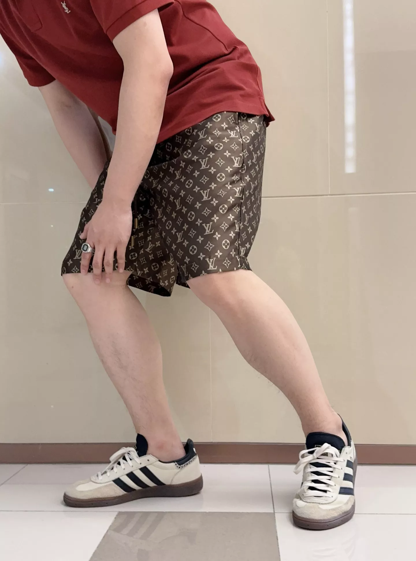 루이비통 클래식 모노그램 그라데이션 상세 이미지 18