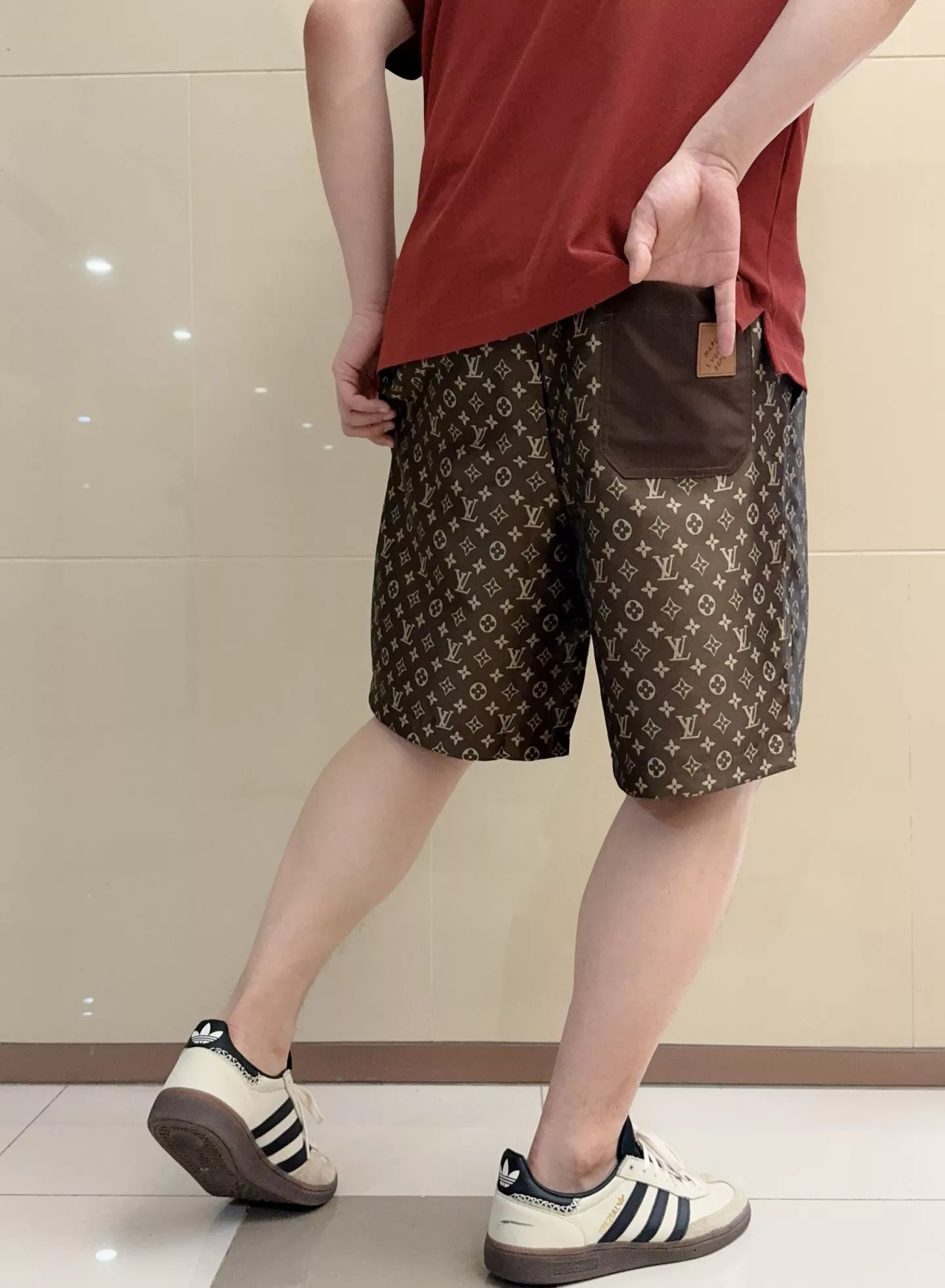 루이비통 클래식 모노그램 그라데이션 상세 이미지 11