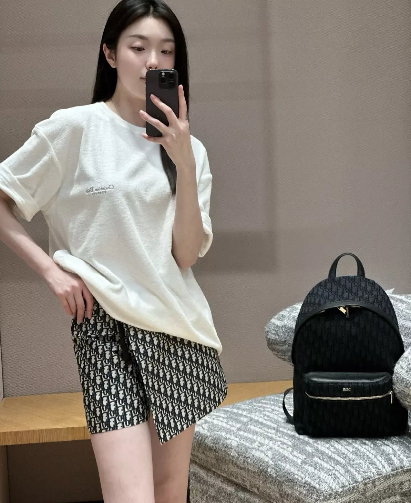디올 자수 포인트 테리 코튼 반팔 상의 상세 이미지 11