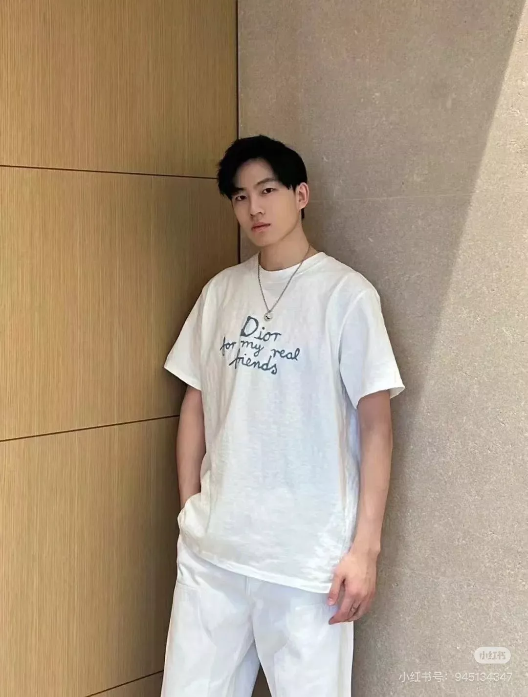 디올 타월 자수 로고 코튼 반팔 상의 상세 이미지 16