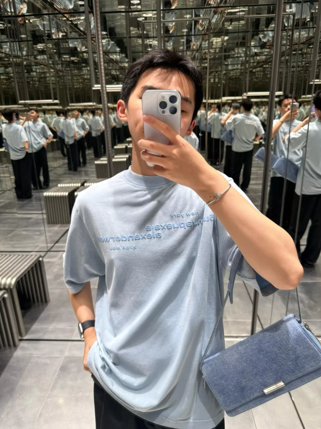 알렉산더왕 미러 로고 프린트 코튼 반팔탑 상세 이미지 18