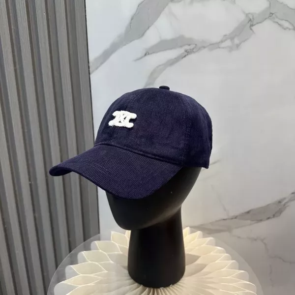 셀린느 트리오페 자수 코듀로이 모자