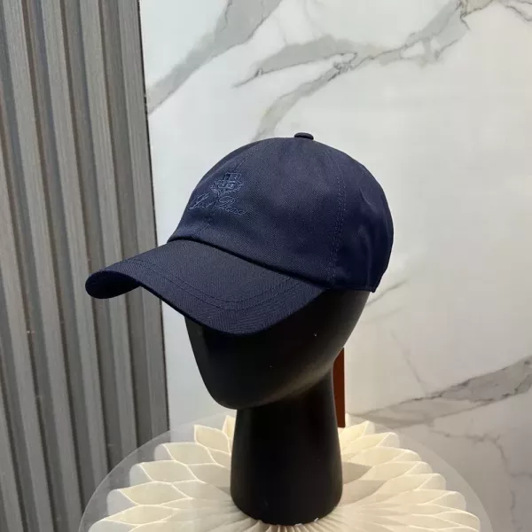로로피아나 인조무늬 포인트 베이스볼 캡