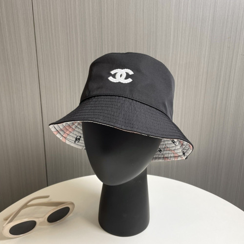 샤넬 더블 C 자수 포인트 모자