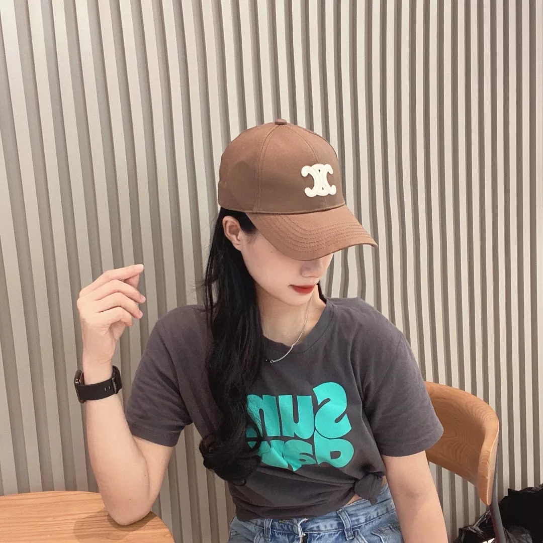 셀린느 C 로고 포인트 베이스볼 캡 상세 이미지 2