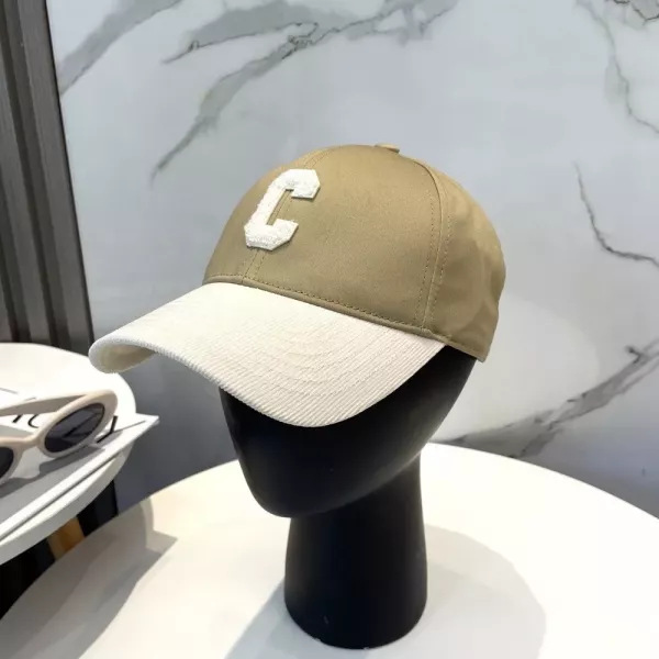 셀린느 C 로고 포인트 베이스볼 모자
