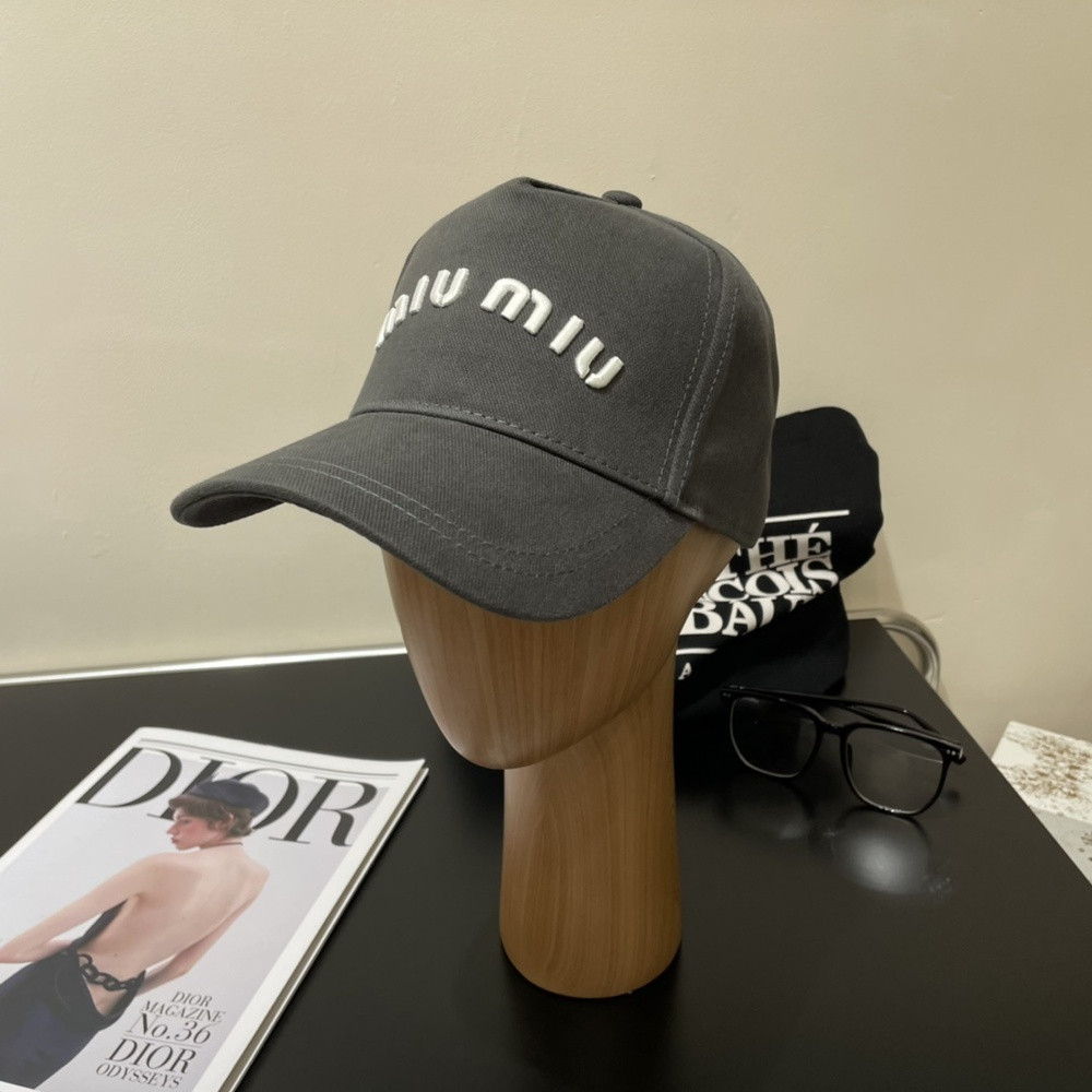 미우미우 자수 포인트 데님 야구모자