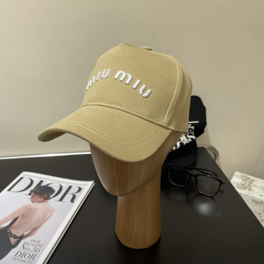 미우미우 자수 포인트 데님 스타일 캡