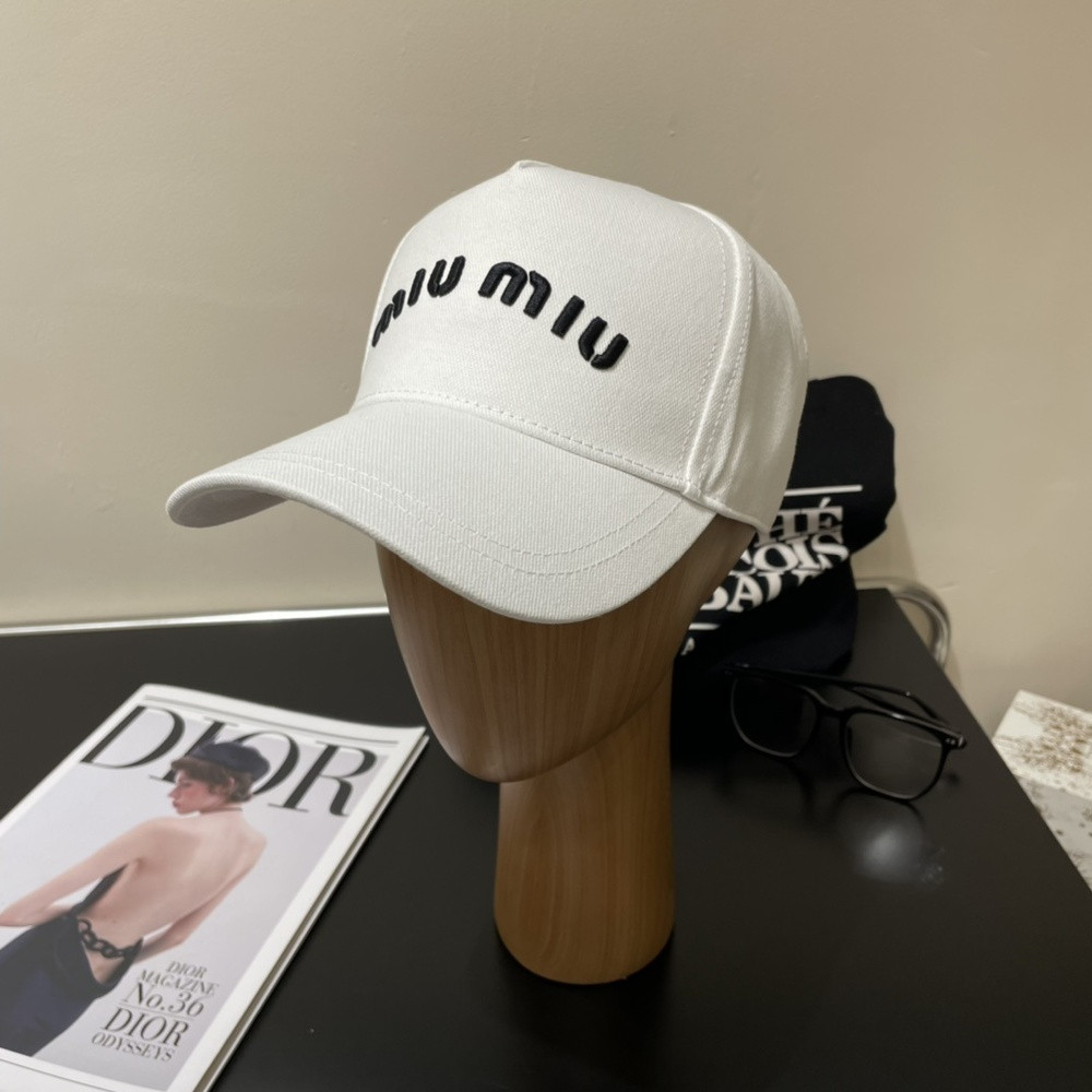미우미우 자수 포인트 데님 베이스볼 모자
