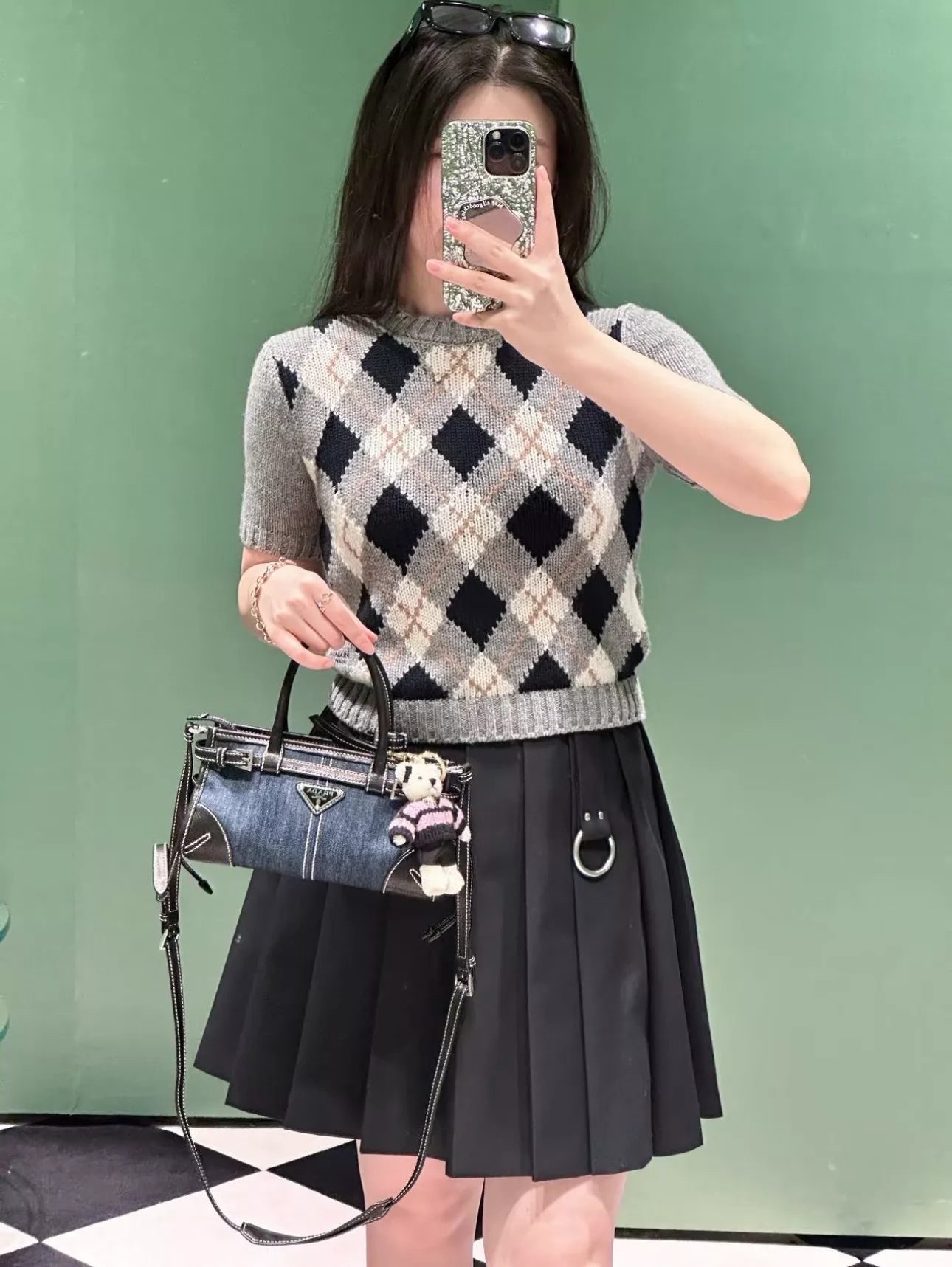 프라다 데님 배색 미니 보니 백 상세 이미지 27