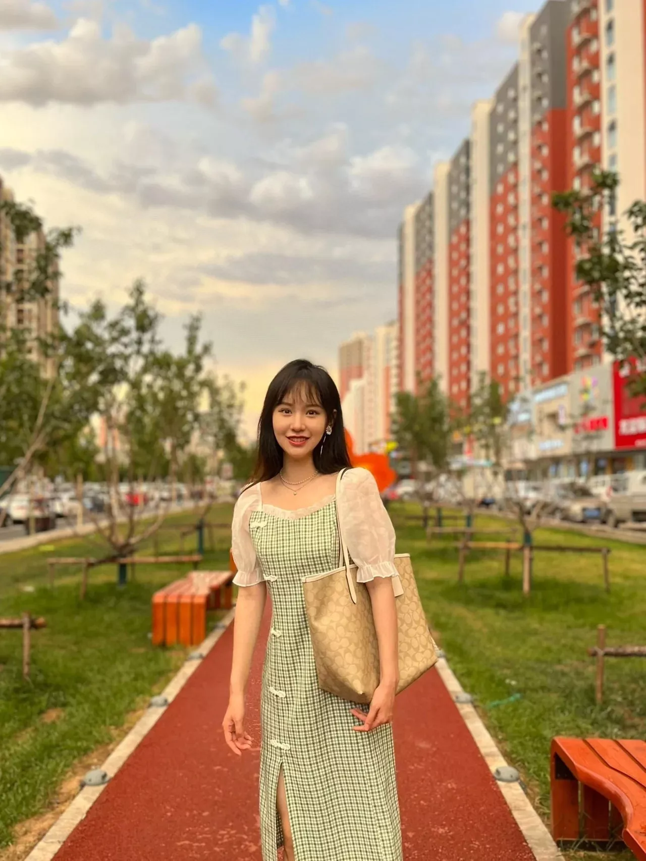 코치 시티 올오버 패턴 데일리 백 상세 이미지 85