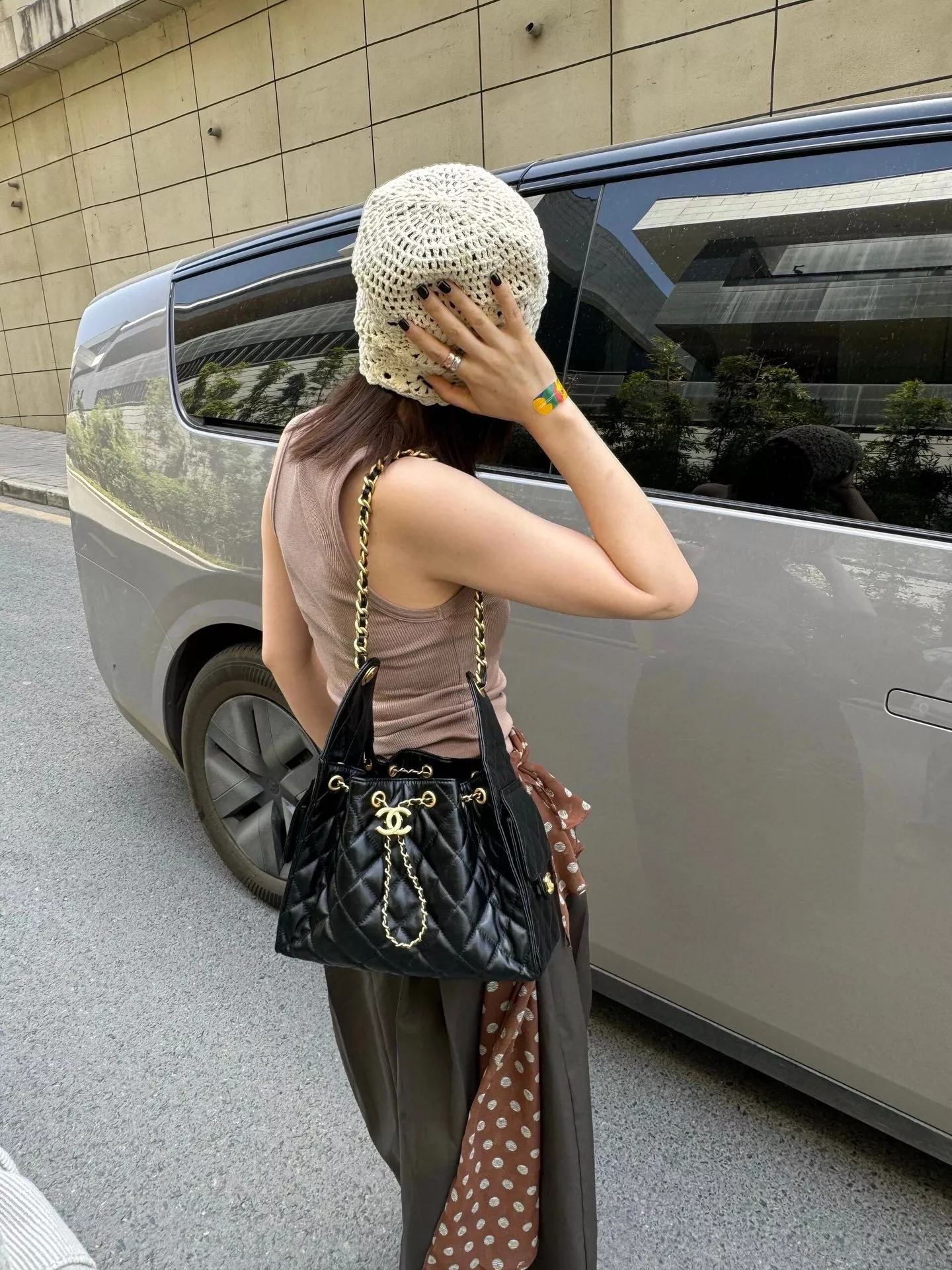 샤넬 퀼팅 체인 드로우스트링 백 상세 이미지 62