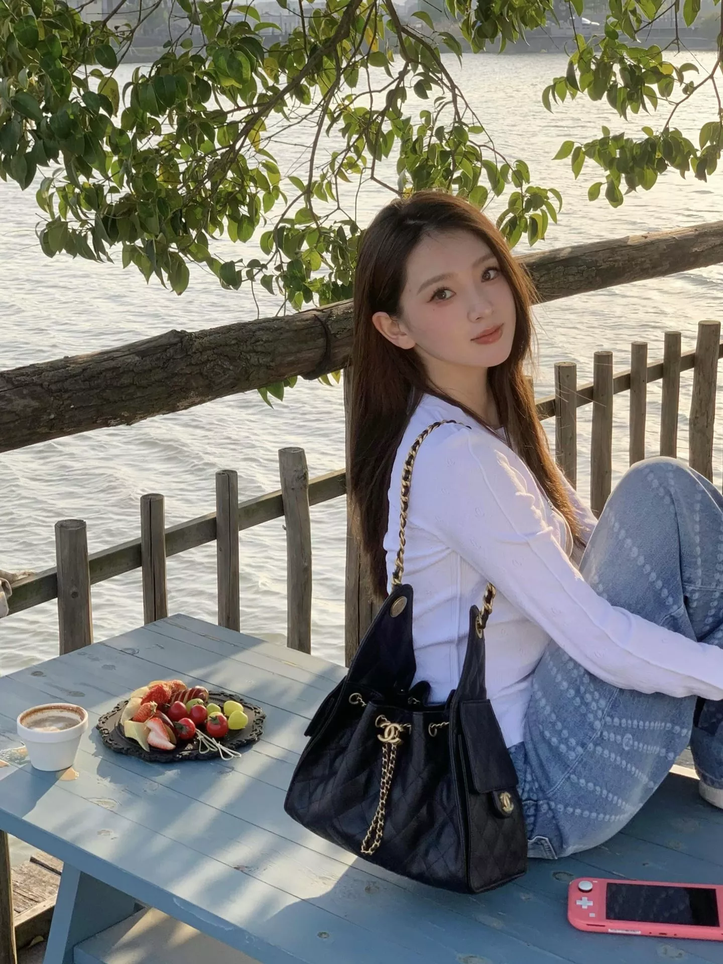 샤넬 퀼팅 체인 드로우스트링 백 상세 이미지 53