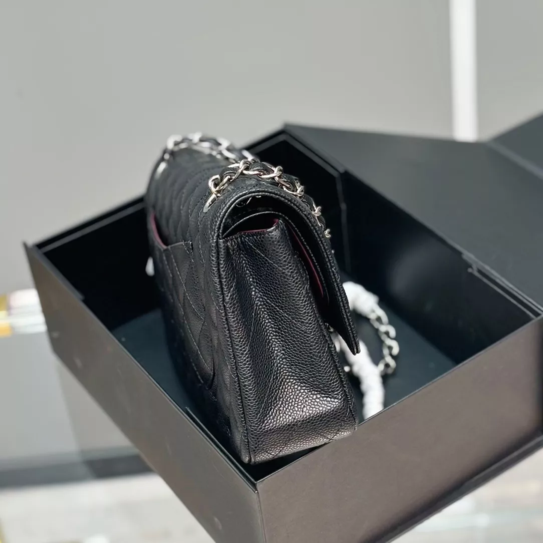 샤넬 클래식 플랩 체인백 상세 이미지 78