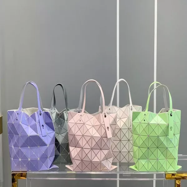이세이미야케 마카롱 컬러 플리츠 숄더백