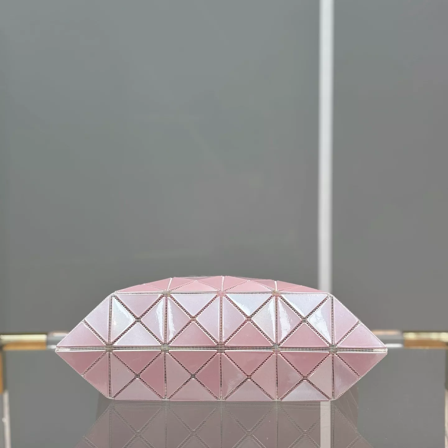 이세이미야케 루센트 메탈릭 6격 펄 토트백 상세 이미지 35