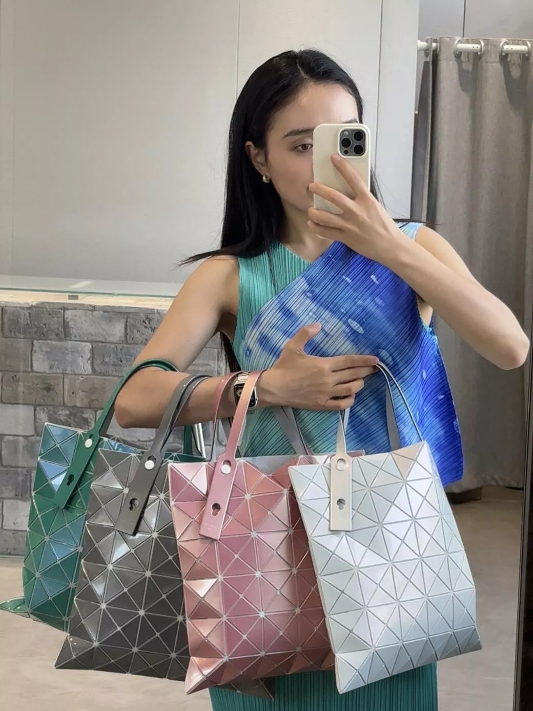 이세이미야케 루센트 메탈릭 6격 펄 토트백 상세 이미지 52