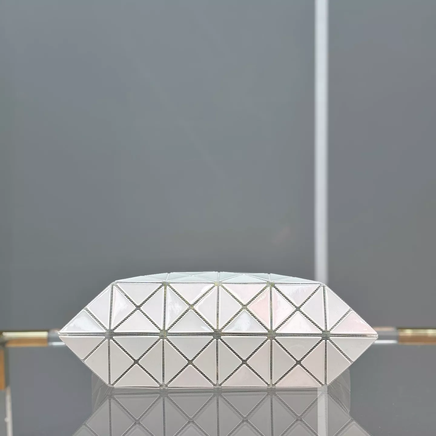 이세이미야케 루센트 메탈릭 6격 펄 토트백 상세 이미지 23