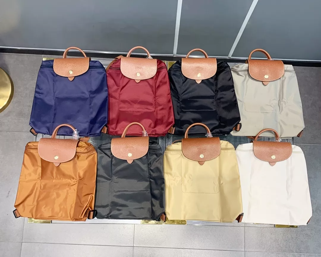 롱샴 르 플리아쥬 클래식 접이식 백팩 상세 이미지 3