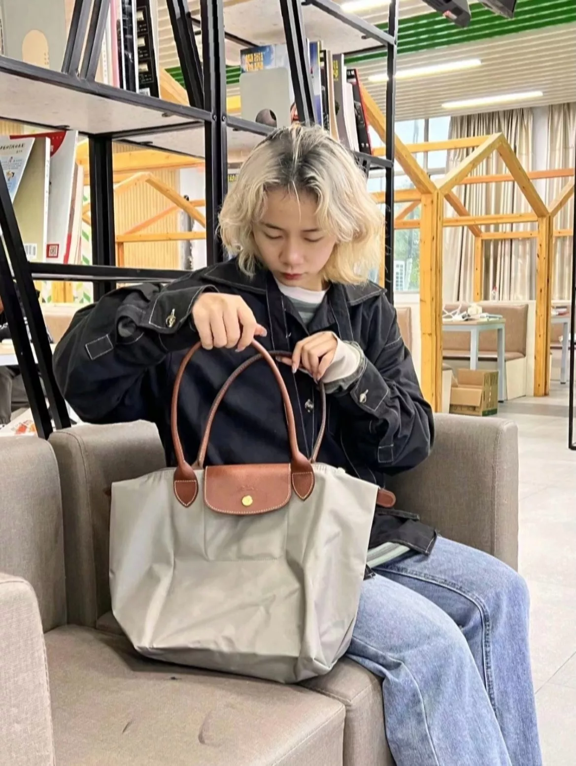 롱샴 르 플리아쥬 그레이 핸들 백 상세 이미지 56