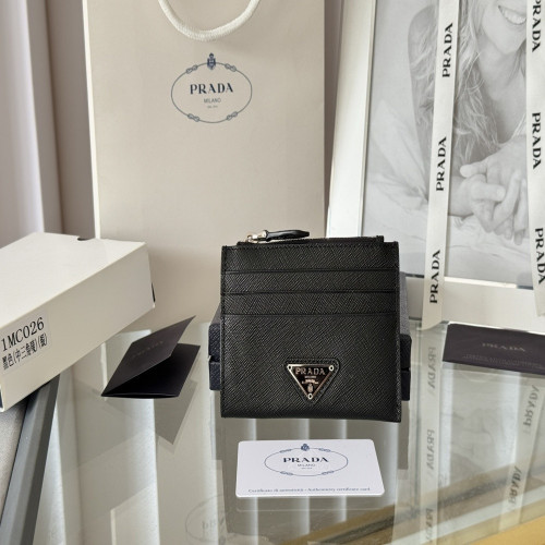 프라다 지퍼 포켓 카드 수납 지갑