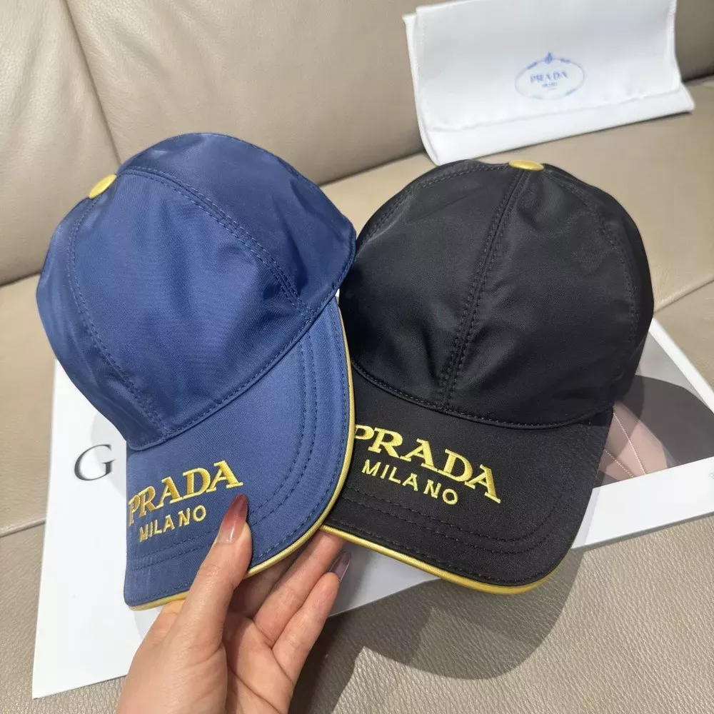 프라다 금사 자수 볼캡