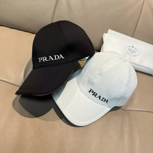 프라다 자수 로고 코튼 볼캡
