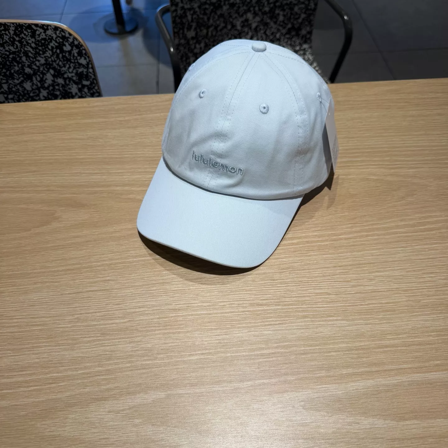 룰루레몬 코튼 소재 로고 장식 볼캡 상세 이미지 4
