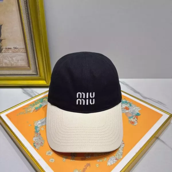 미우미우 캐주얼 투톤 코튼 볼캡
