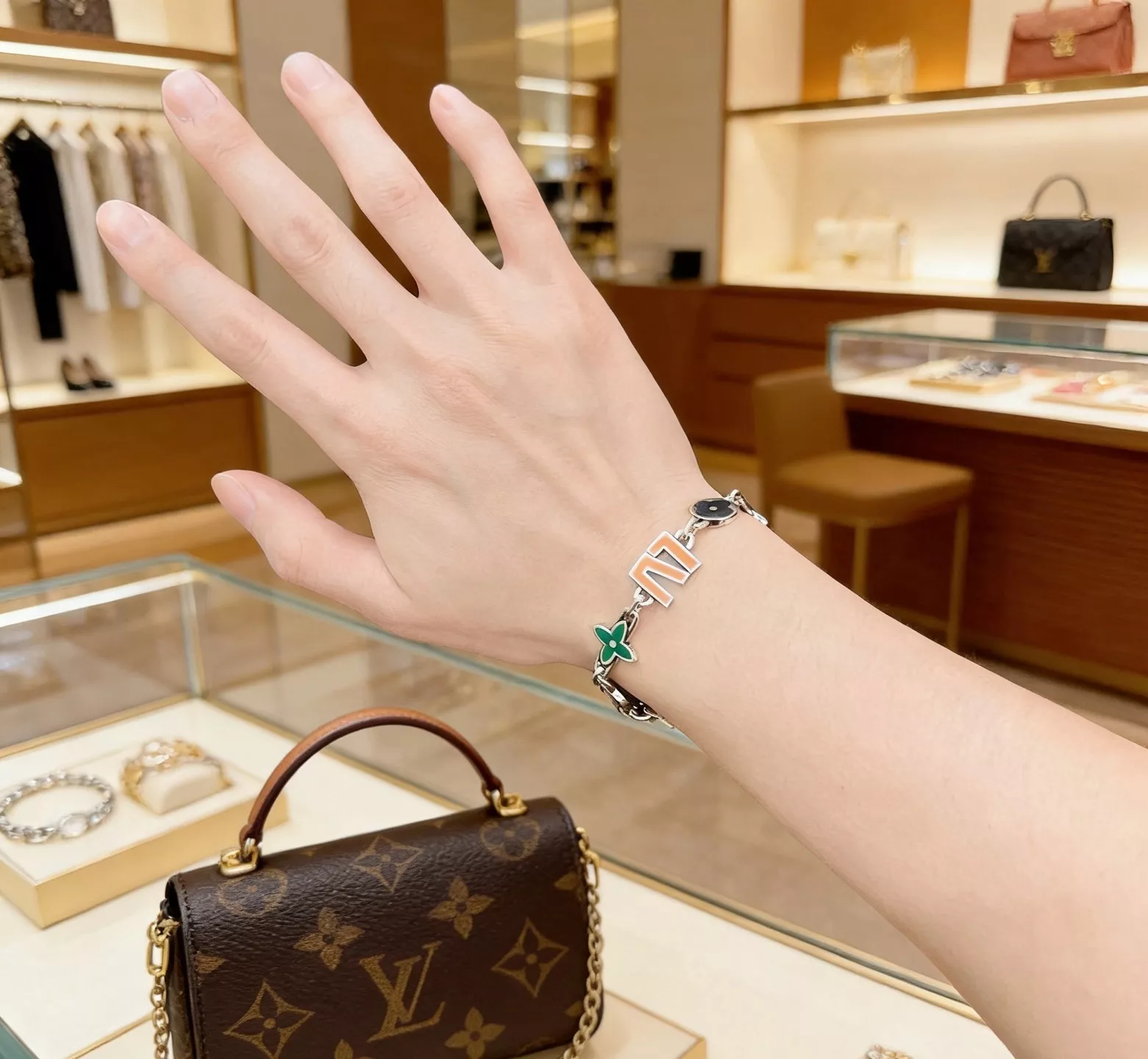 루이비통 빈티지 실버 체인 팔찌 상세 이미지 4
